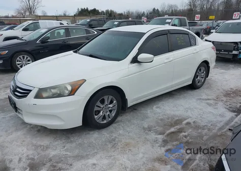 2011 Honda Accord 2.4 Se из США, поврежденный, VIN 1HGCP2F66BA114759